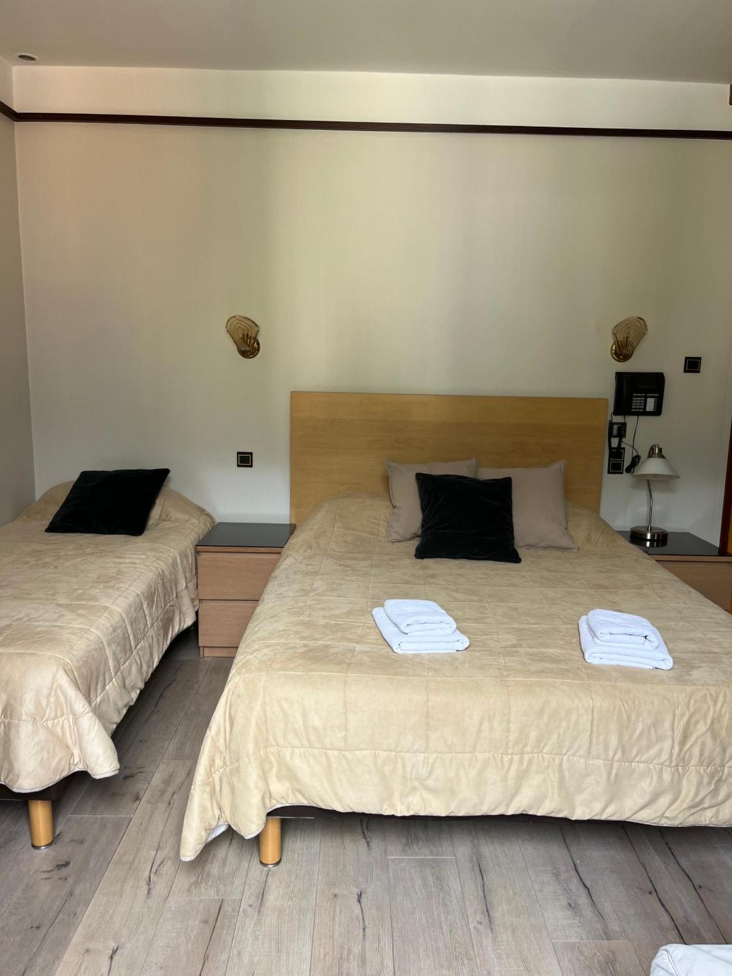 Savoy Hotel Le Bourget-du-Lac Kültér fotó